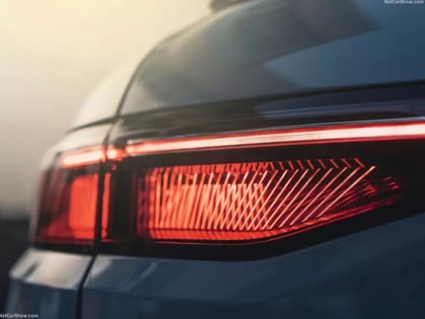 Foto - Özellikleri ve satış fiyatı belli oldu! Huzurlarınızda yeni elektrikli Megane