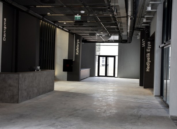 Foto - Özen izinle giriliyordu, şimdi herkese açık! İşte ‘silah müzesi’