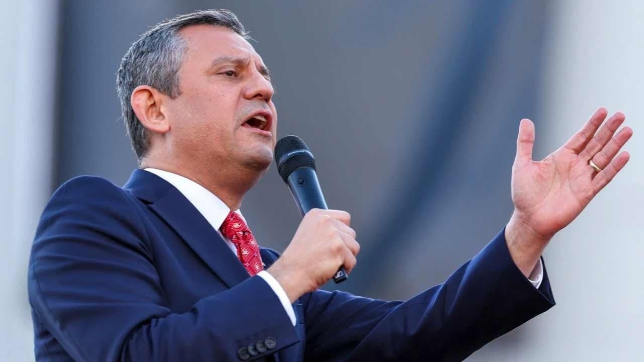 Foto - Özgür Özel "Cumhurbaşkanı adaylığı" için kolları sıvadı! Şaibeli isimler istişare listesinde
