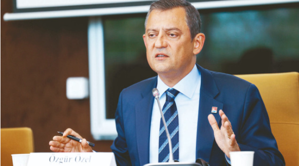 Özgür Özel Filistin’de muhatap bulamadı