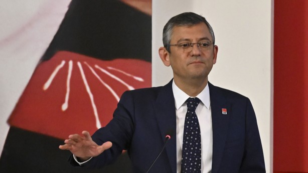 Foto - Özgür Özel, hükümete yakın Sabah gazetesi yazarını gecenin bir yarısı neden aradı? İşte şok eden diyalog