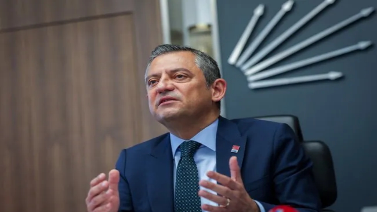 Foto - Özgür Özel şeytani planı hazırladı! Genel Merkez’de tam bir panik var: Mahkemeden karar çıktığı an...