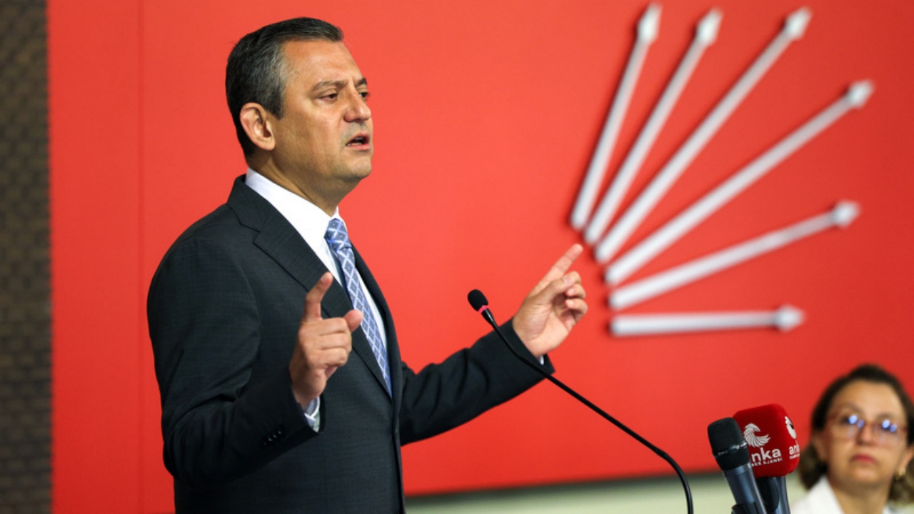 Foto - Özgür Özel’den şaşırtan "imam hatip" çıkışı! Hangi dağda kurt öldü yahu