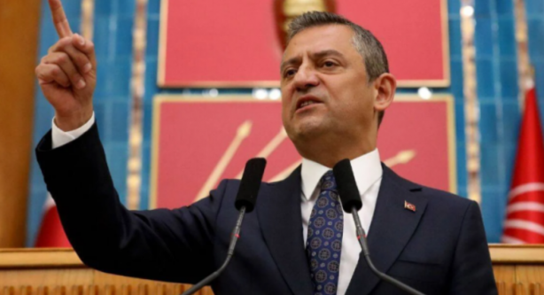 Foto - Özgür Özel’e Osmanlı şamarı! "Hanımefendi size yirmilik çivi gibi çakmış"