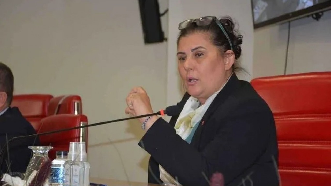 Foto - Özlem Çerçioğlu’nu istifaya götüren sebep ortaya çıktı! CHP’nin 6 milyarlık rant ısrarı!