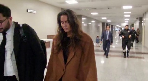 Foto - Özrü kabahatinden büyük! Eda Taşpınar camideki ahlaksızlığını böyle savundu