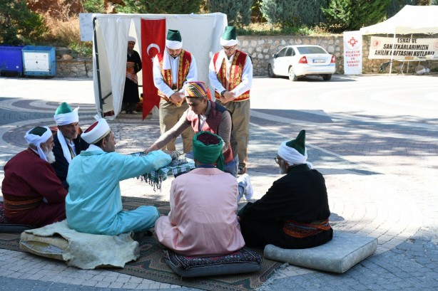 Foto - 'Pabucu dama atılmak' tâbiri buradan geliyor