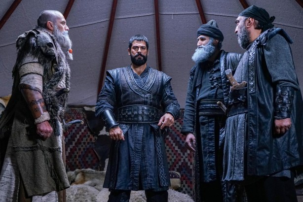 Foto - Paçalarını tutuşturacak! Aleviyle cayır cayır yakıp kavuracak