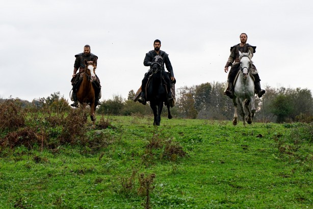 Foto - Paçalarını tutuşturacak! Aleviyle cayır cayır yakıp kavuracak