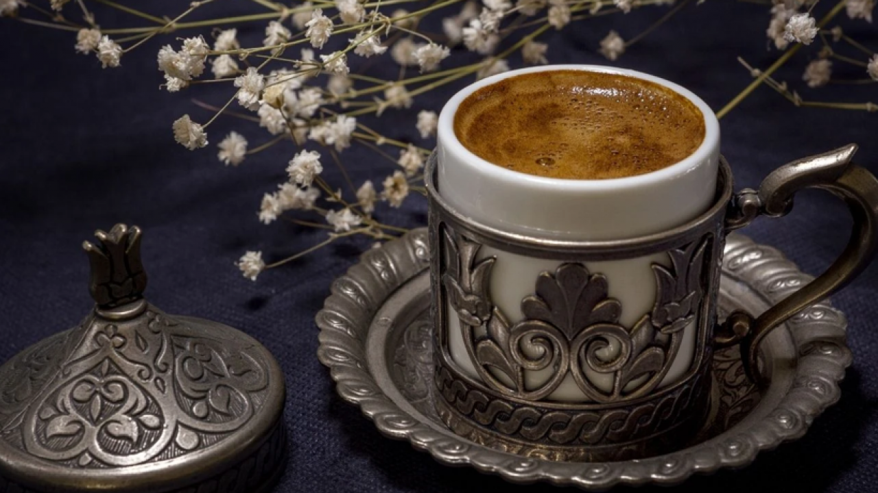 Padişah kahvesine küçük dokunuş! Bir tutam ekleyince farkı hissedeceksiniz