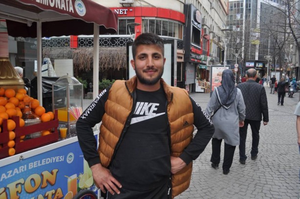 Foto - Paketi 20, kilosu 200 lira! 1 saat içinde tüm tezgahtakini satıyorlar! Gören paket paket alıyor