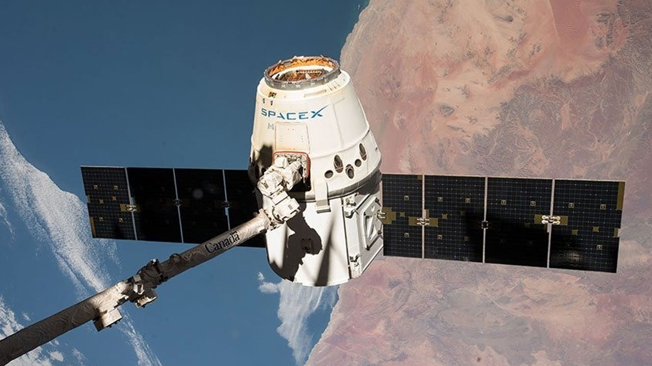 Foto - Pakistan - Hindistan geriliminde Elon Musk safını seçti! Uydular göreve başlayacak