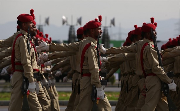 Foto - Pakistan Milli gününü kutluyor