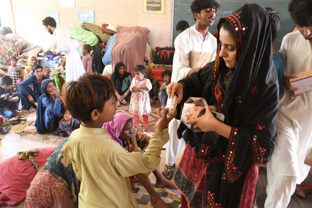 Foto - Pakistan ölenlerin sayısı artıyor