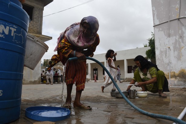 Foto - Pakistan ölenlerin sayısı artıyor