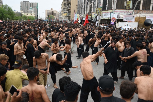Foto - Pakistan'da binler Kerbela şehitlerini andı