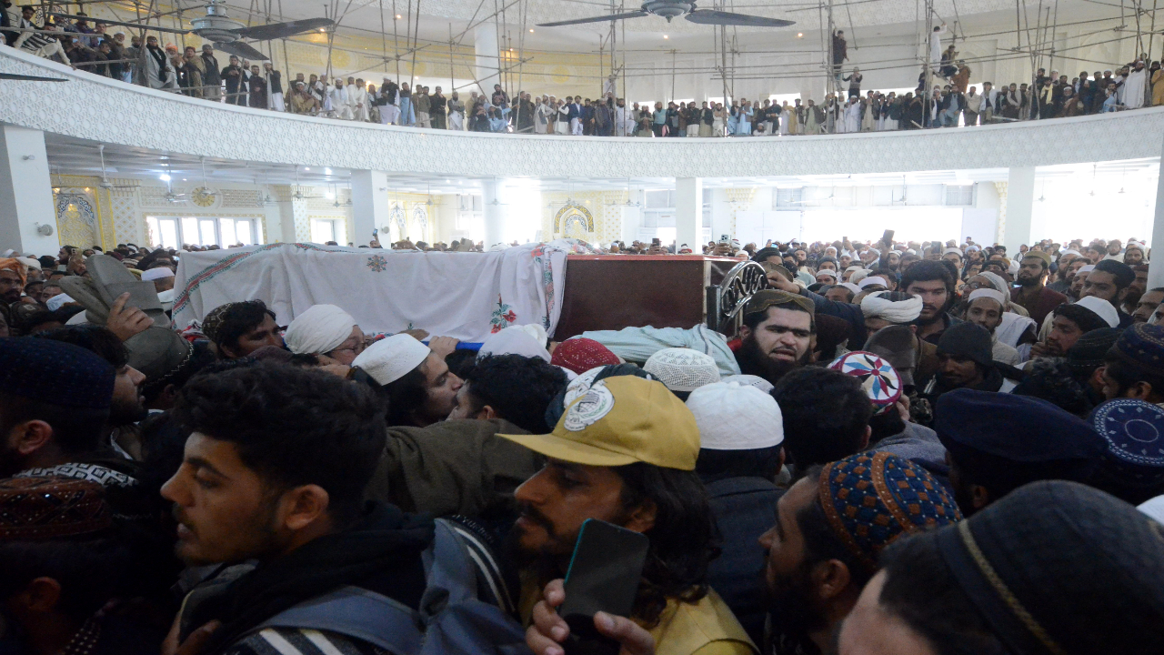 Foto - Pakistan'da on binleri sokağa döken cenaze töreni