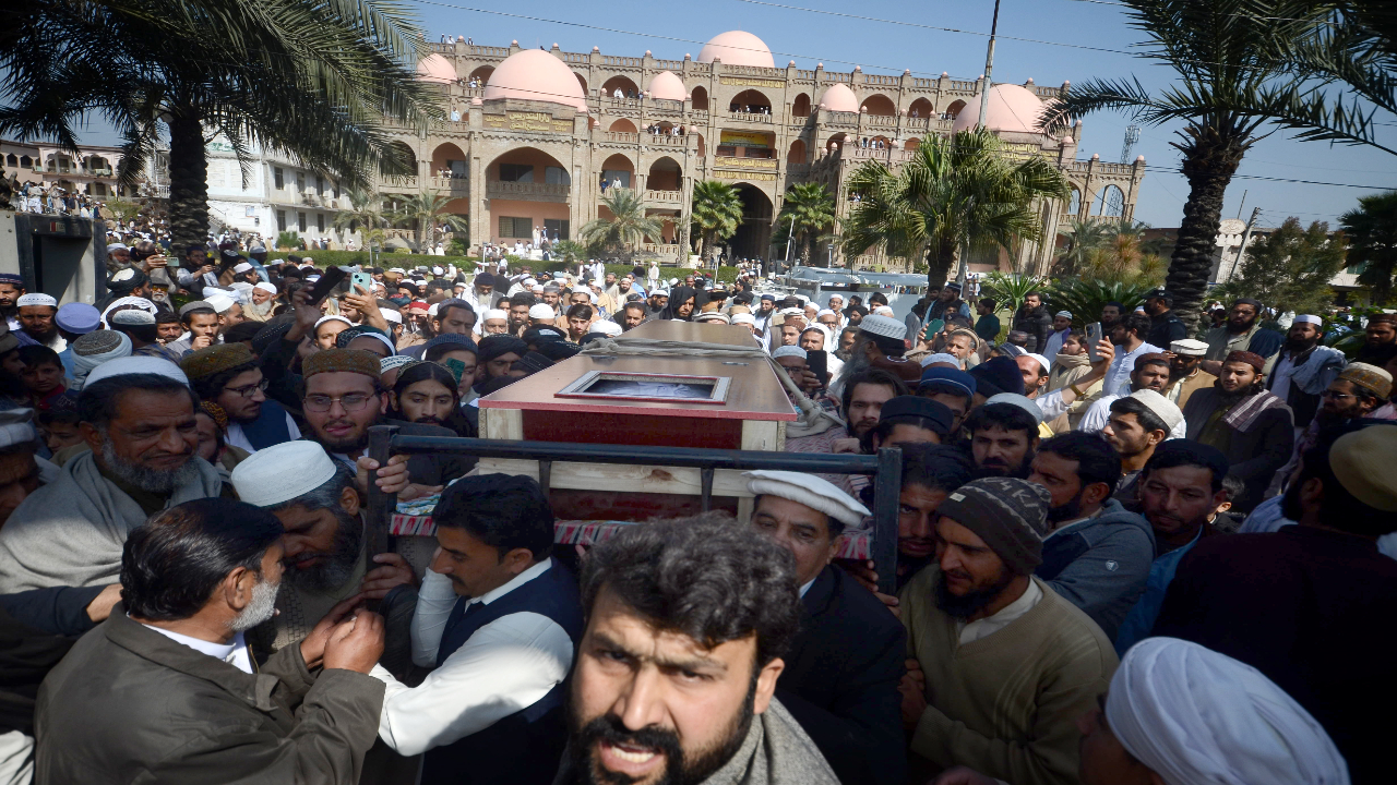 Foto - Pakistan'da on binleri sokağa döken cenaze töreni
