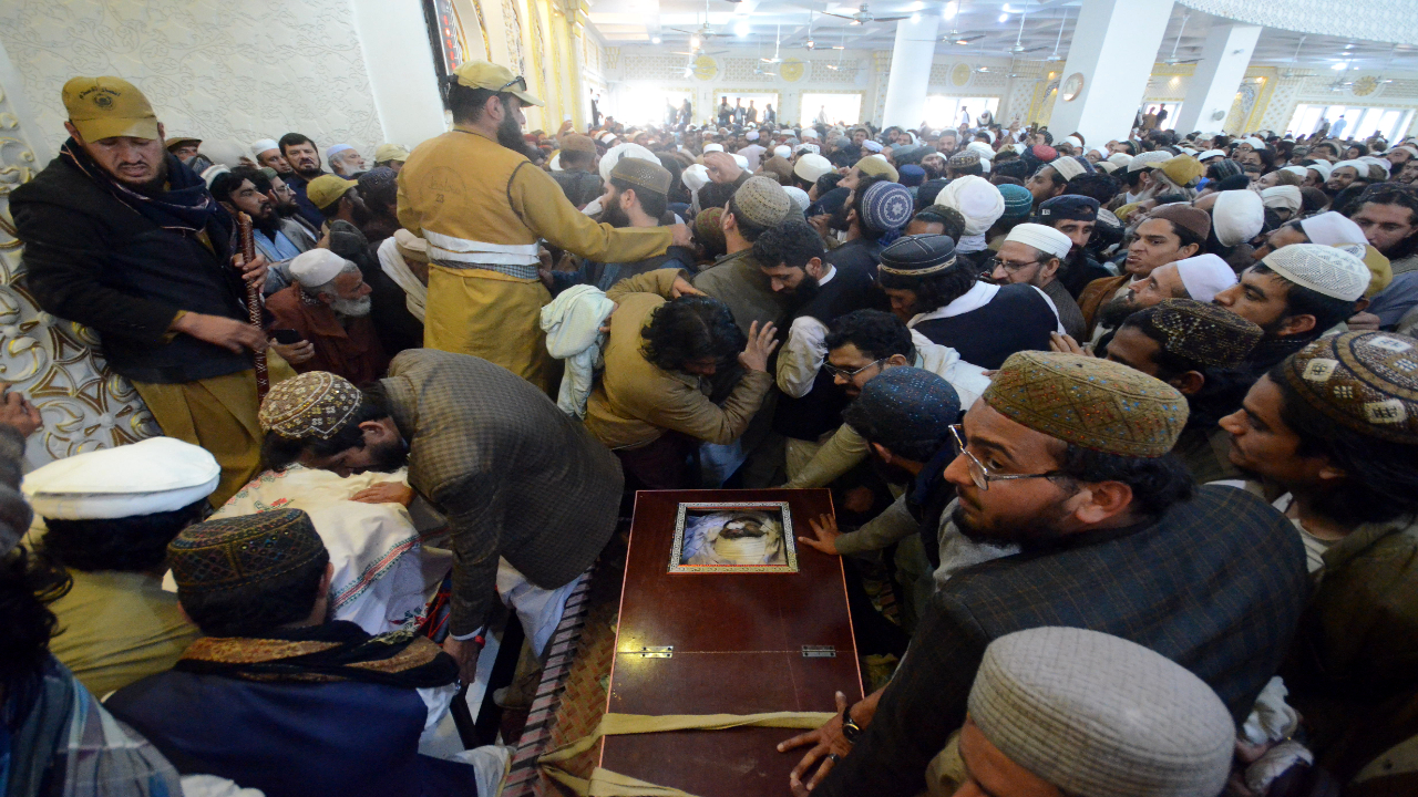 Foto - Pakistan'da on binleri sokağa döken cenaze töreni