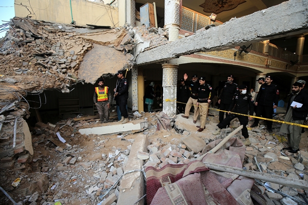 Foto - Pakistan’daki cami saldırısında can kaybı yükseldi