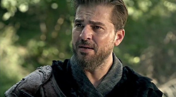 Foto - Pakistanlı oyuncudan olay Diriliş Ertuğrul ve Engin Altan Düzyatan yorumu!