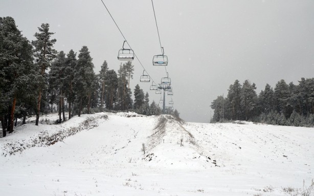 Foto - Palandöken ile Cıbıltepe kayak merkezleri beyaza büründü