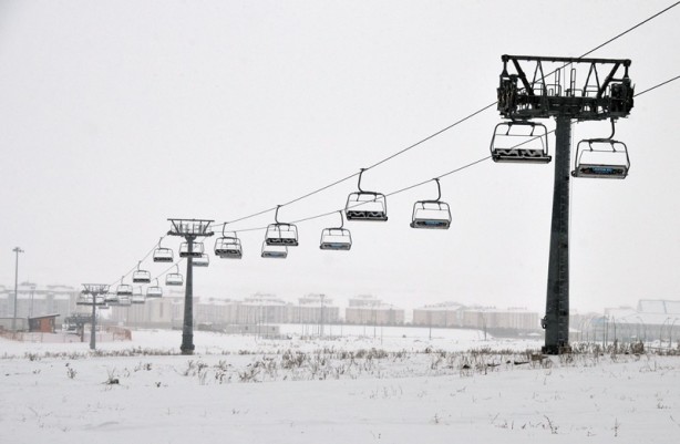 Foto - Palandöken ile Cıbıltepe kayak merkezleri beyaza büründü