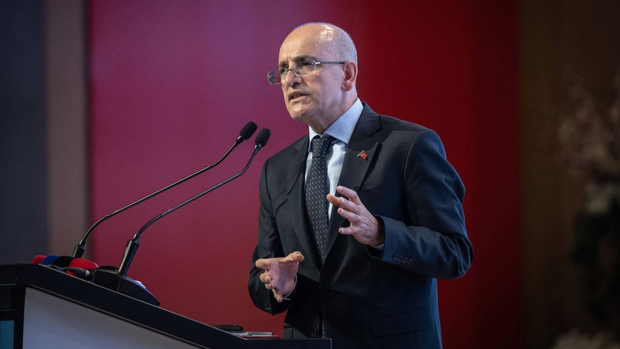 Foto - Pamuk gibi adamı bile çıldırttılar! Mehmet Şimşek ‘Bu akıl ve gerçek dışı’ diyerek o ahlaksızlığa sert çıktı