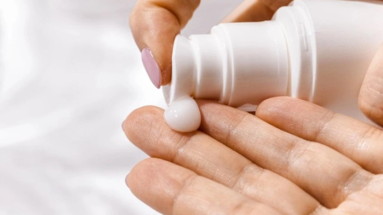 Foto - Pamuk gibi yumuşacık olacak! Kuruyan ve çatlayan ellerin doğal şifası