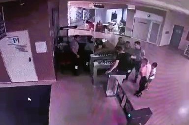 Foto - Pamukkale Üniversitesi terör gazisine yönelik saldırıyı kınadı