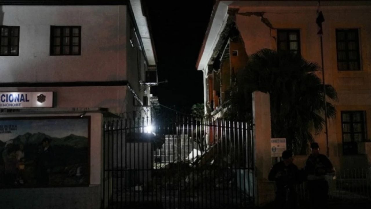 Foto - Panama’da 7,7’lik deprem sonrası gün ağardı! İşte ortaya çıkan manzara