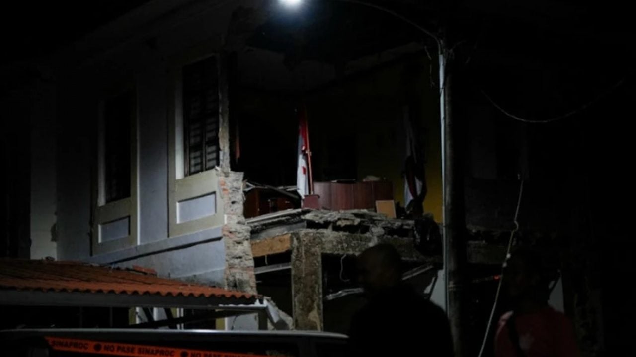 Foto - Panama’da 7,7’lik deprem sonrası gün ağardı! İşte ortaya çıkan manzara
