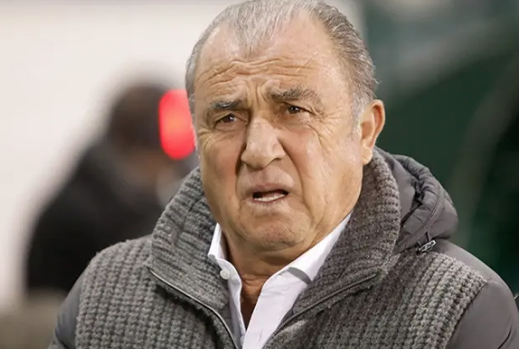 Panathinaikos'tan Fatih Terim kararı! Sezon sonunda ayrılacağı iddia edilmişti...