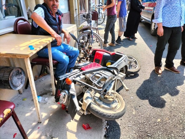 Foto - Panik yaptı aracıyla kahvehaneye daldı: 7 yaralı