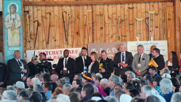 Foto - Papa, Kılıçdaroğlu’nun izinde! Helallik istemeye çıktı