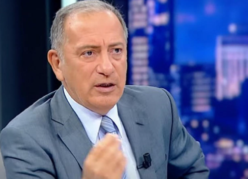 Foto - Para alan gazeteciler iddiası büyüyor! O isimden Yunan Ordusu benzetmesi