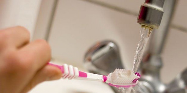 Foto - Para harcamaktan kurtaran temizlik hileleri! Klozete 1 kaşık karbonat atarsanız...