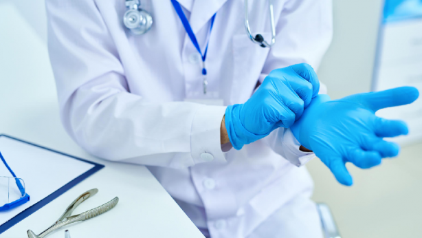 Foto - Para, Hipokrat'a mezarında takla attırdı! Mağduriyeti dile getiren Akit'i hedef aldılar