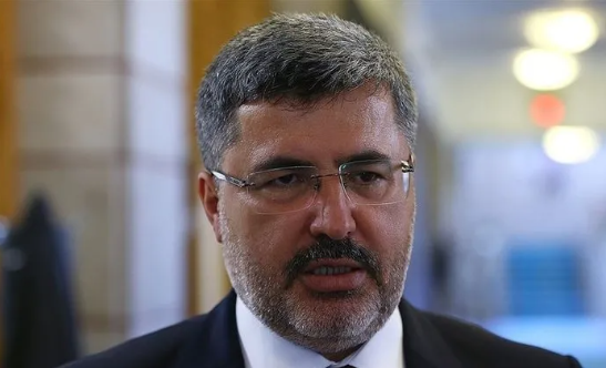 Foto - ‘Para Kule’ gündemden düşmüyor! Peçete kâğıdına imza atılmış