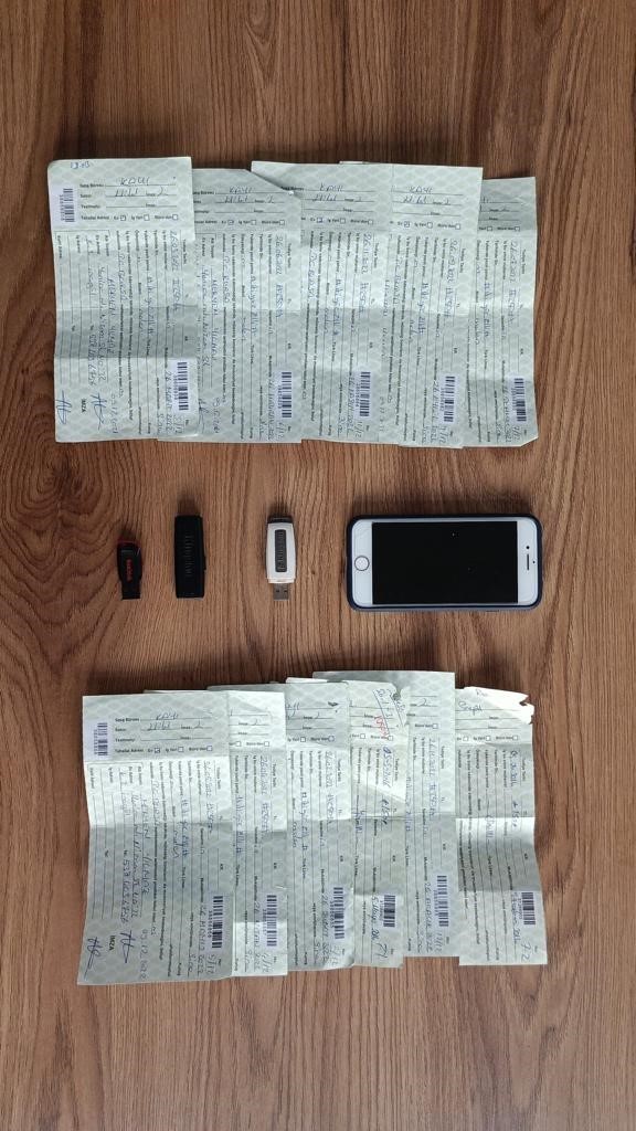 Foto - Paraların saklandığı yere dikkat! Vatandaşa çökenlere devlet çöktü