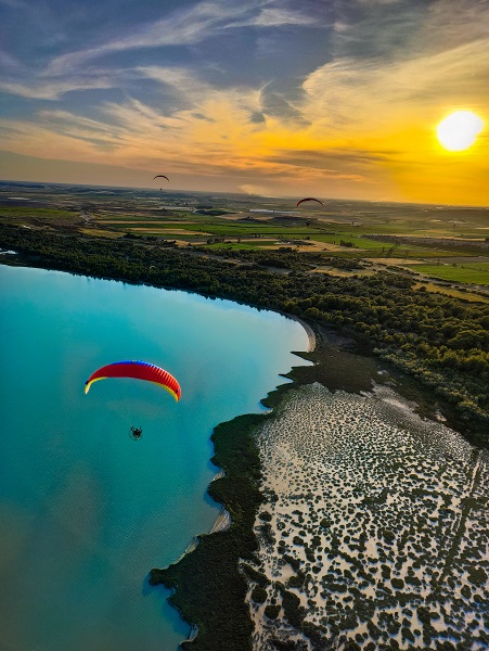 Foto - Paramotorla Adana'dan Mersin'e uçtu