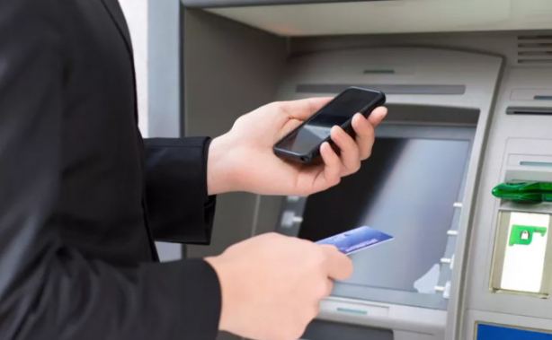 Foto - Paranız pul olmasın! ATM kullananlar dikkat!