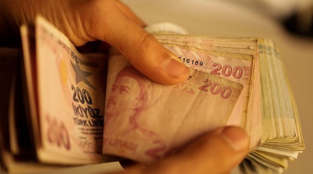 Parası kur korumalı mevduatta olanlar dikkat! Yeni karar Türkiye'ye duyuruldu