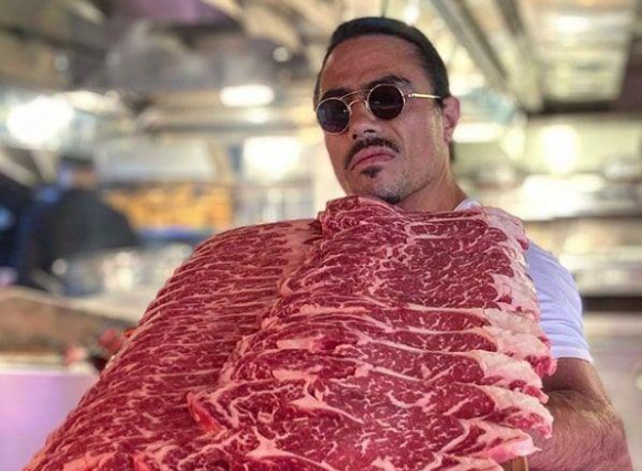 Foto - Parası var seviyesi yok! Nusret'ten büyük görgüsüzlük