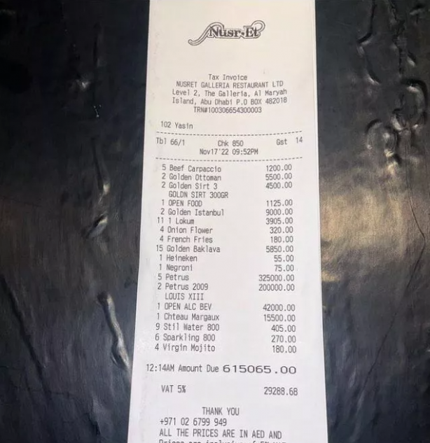 Foto - Parası var seviyesi yok! Nusret'ten büyük görgüsüzlük