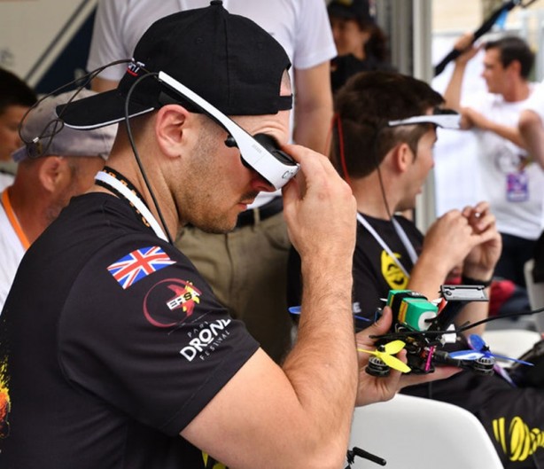 Foto - Drone yarışıları Paris'te düzenlendi