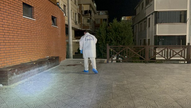 Foto - Parkta tartıştığı 2 kişiyi bıçakladı: Kaçarken yakalandı