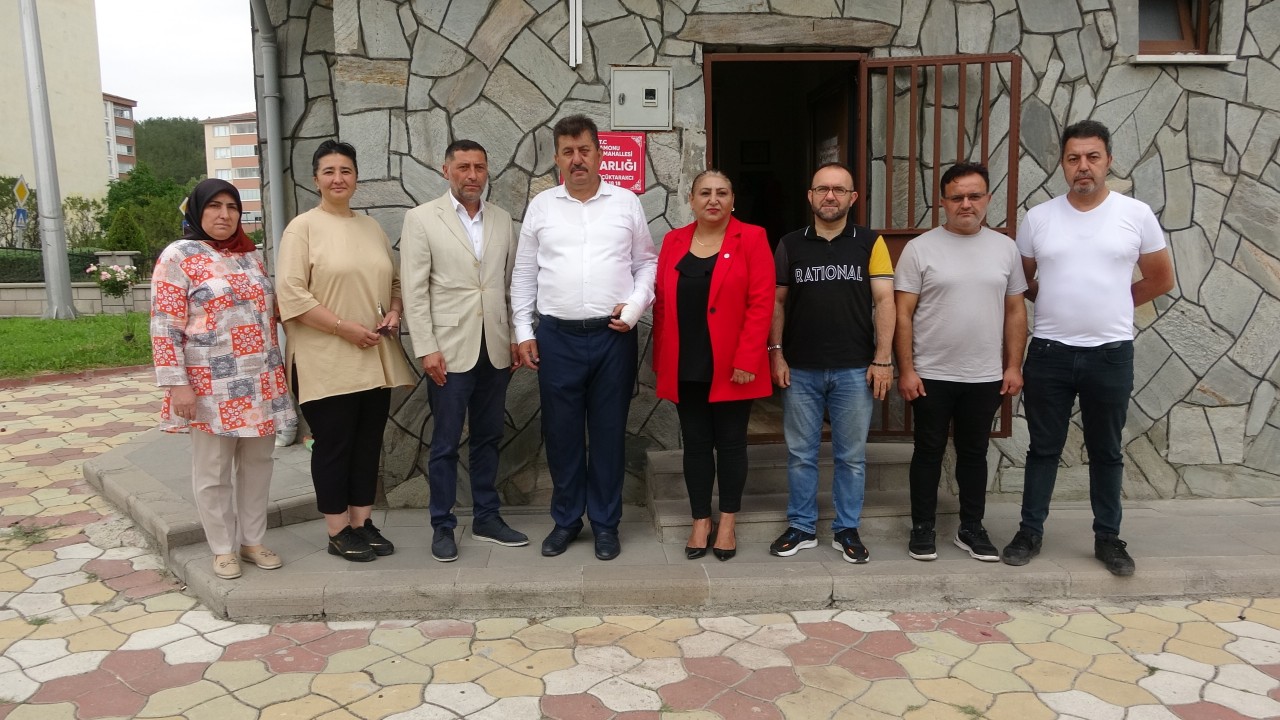 Foto - İsyan etmemek elde değil: Parkta uygunsuz hareketlerde bulunan kişileri uyaran muhtarın başına bakın ne geldi