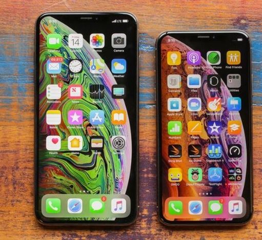 Foto - Parmak izini kendi temizleyen ekran teknolojisi