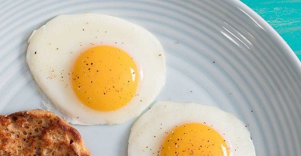 Foto - Parmaklarını yeme garantili! İşte, leziz sahanda yumurtanın 14 sırrı